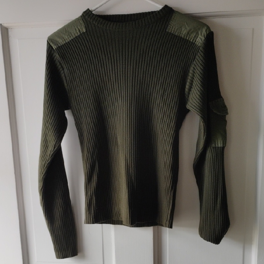 Ribbed Long Sleeve Sweater in Olive Green
